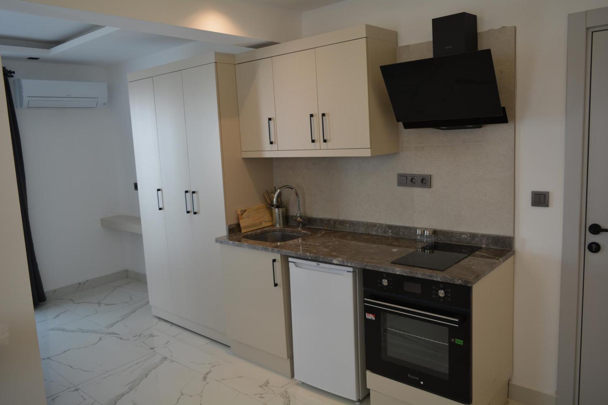 Leonis Hotel Каш Экстерьер фото